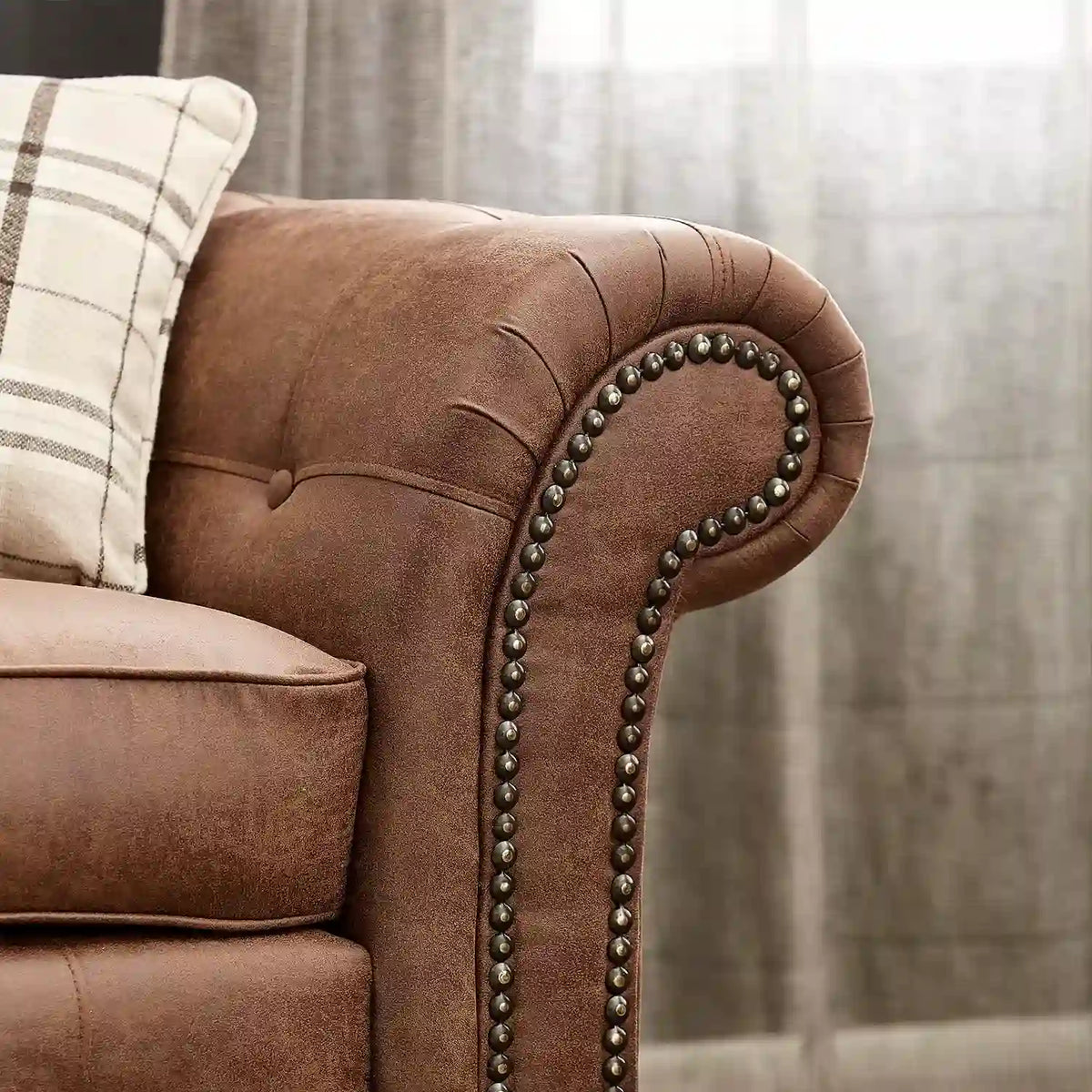 Oakland Sofa